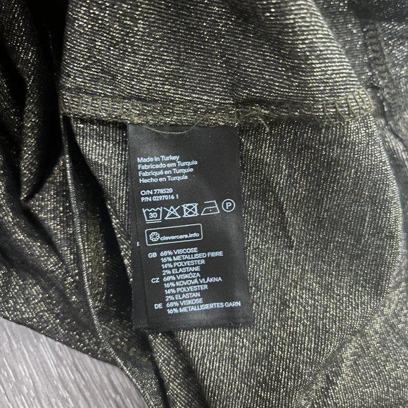 H&M Black with Gold Glitter Sparkling Blouse Size 6 - Picture 7 of 9